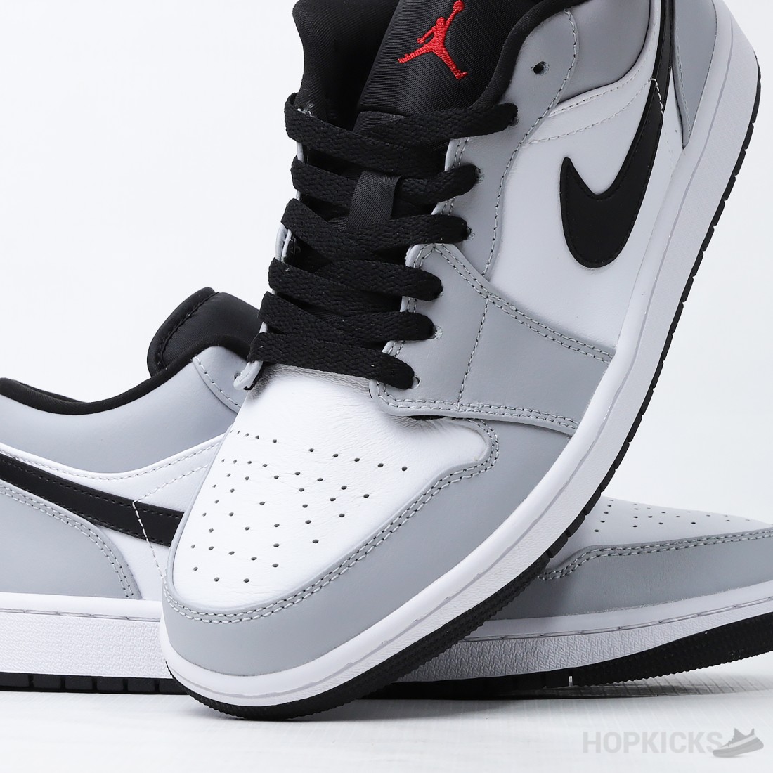 Light gray jordans deals